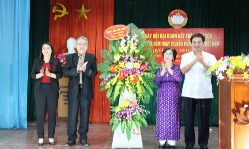 Lãnh đạo thành phố Thái Nguyên dự ngày hội đại đoàn kết ở khu dân cư